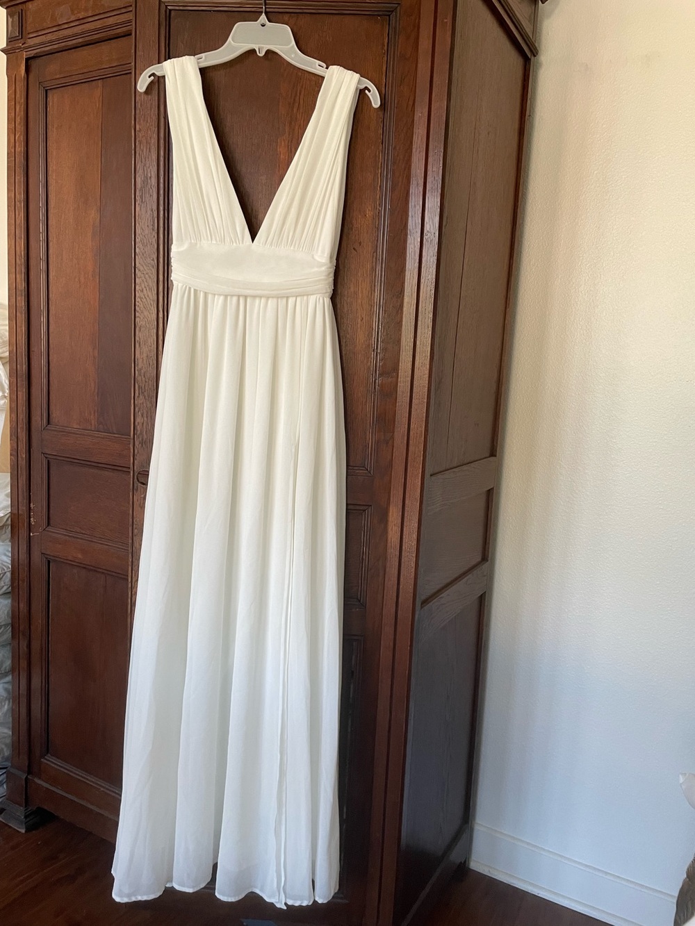 Lulus Evening Dress Long Gown Greek Goddess Winter White Prom/Special Event nwot